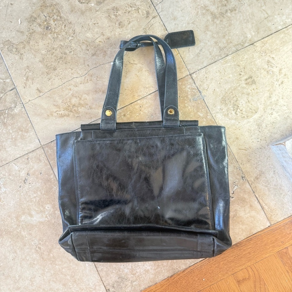 BADGLEY MISCHKA ladies patent leather, black bag excellent condition - Picture 7 of 14